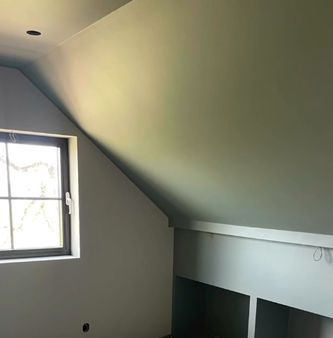 Måleri, tapetsering och målningsrenovering i Skövde